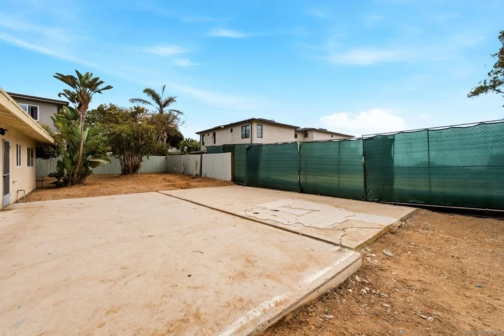 Photo of 1465 Neptune Avenue