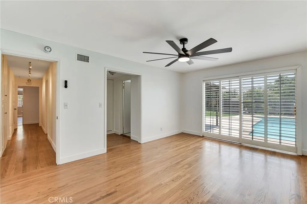 Photo of 1302 E Bennett