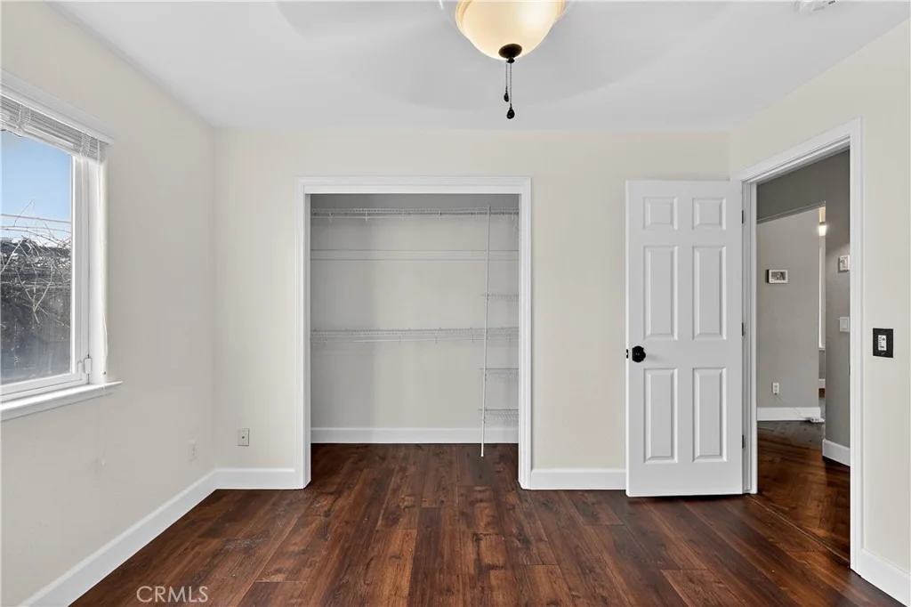 Photo of 724 Robin Drive