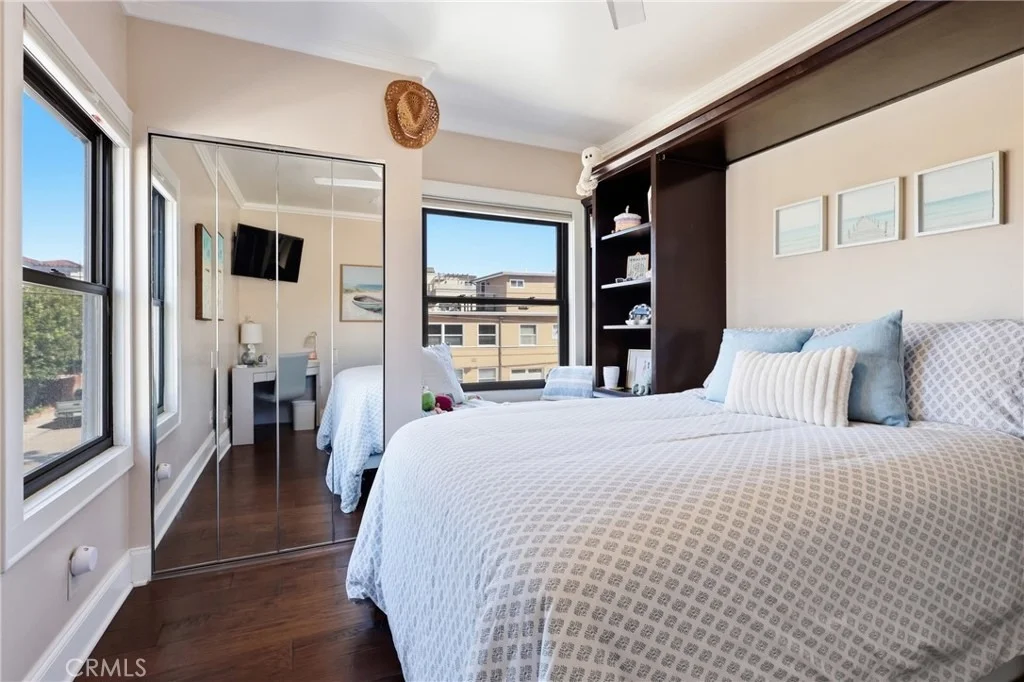 Photo of 6600 E Ocean