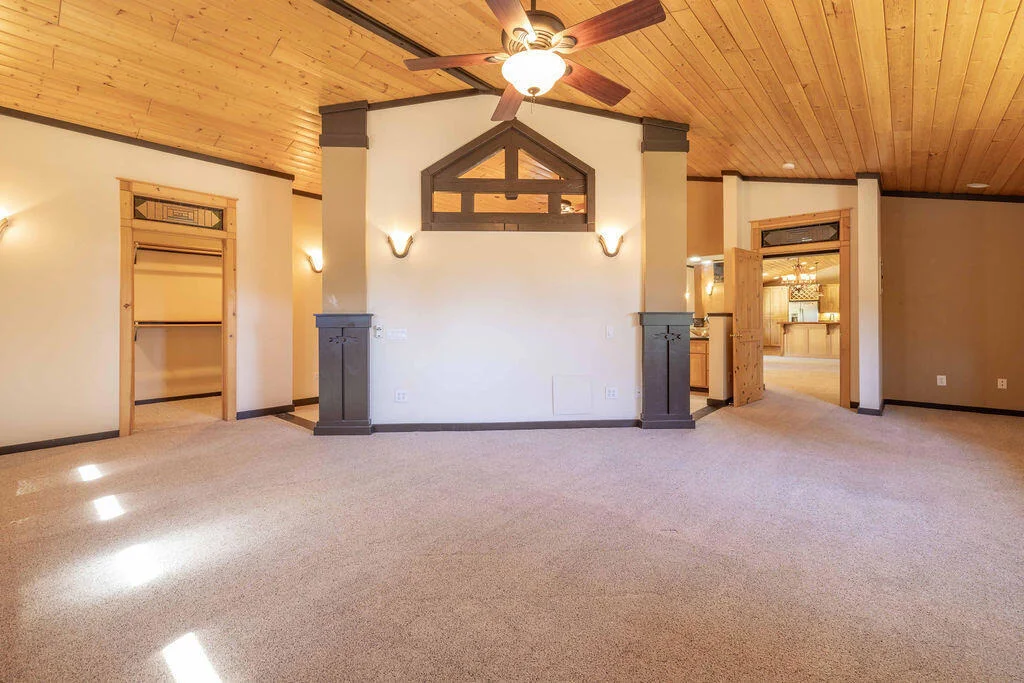 Photo of 661 Cedar Glen Drive