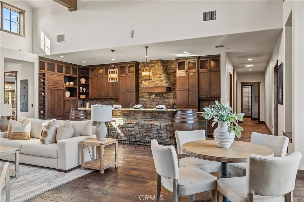 Photo of 41570 Avenida Bordeaux
