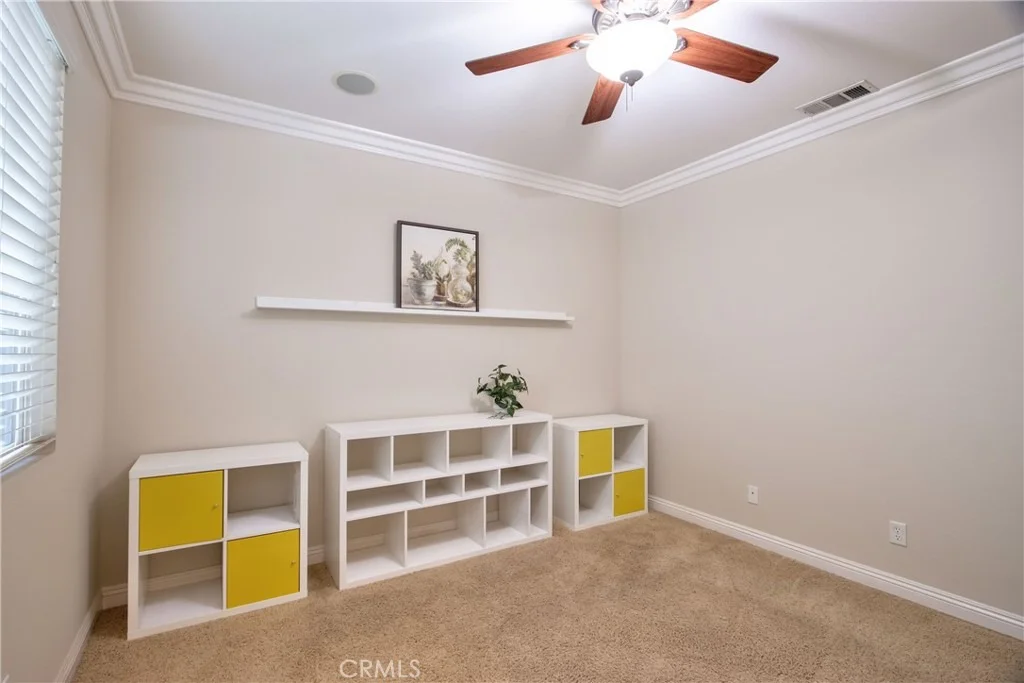 Photo of 33208 Rhine Ave.