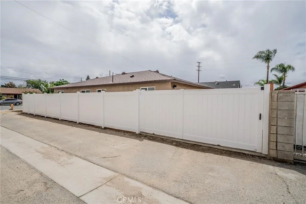 Photo of 263 S 7th Street