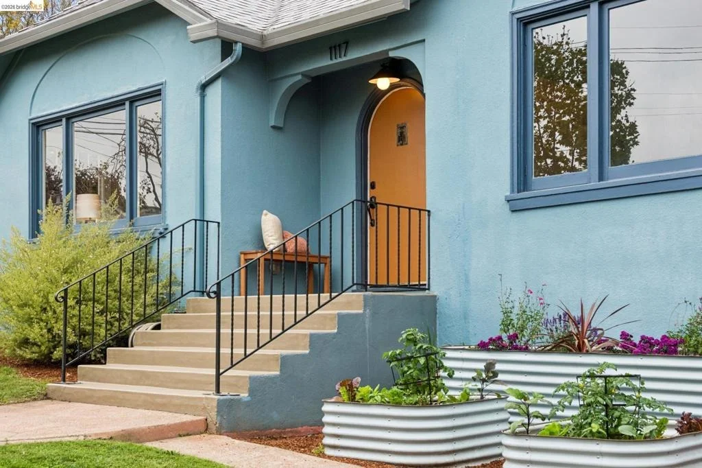 Photo of 1117 The Alameda