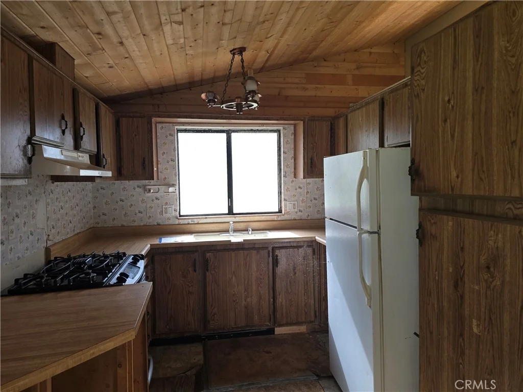 Photo of 5626 Dover