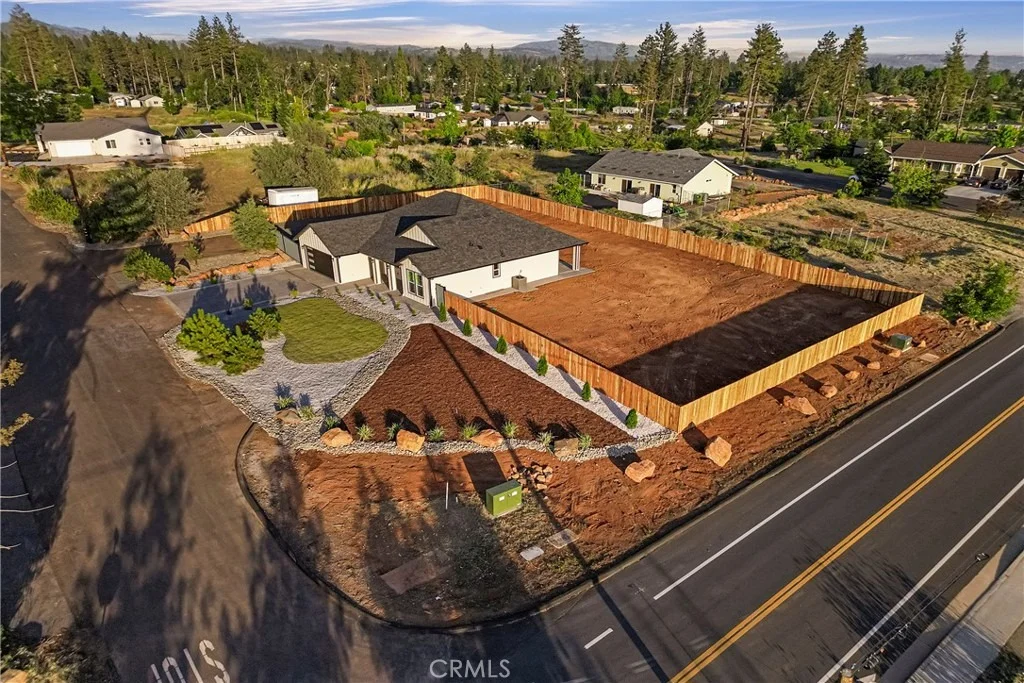 Photo of 1095 Fairview Drive