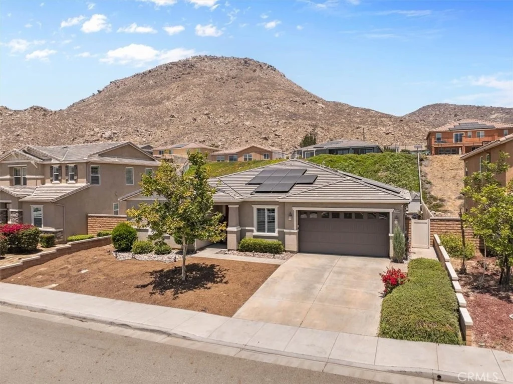Photo of 20948 Center Street