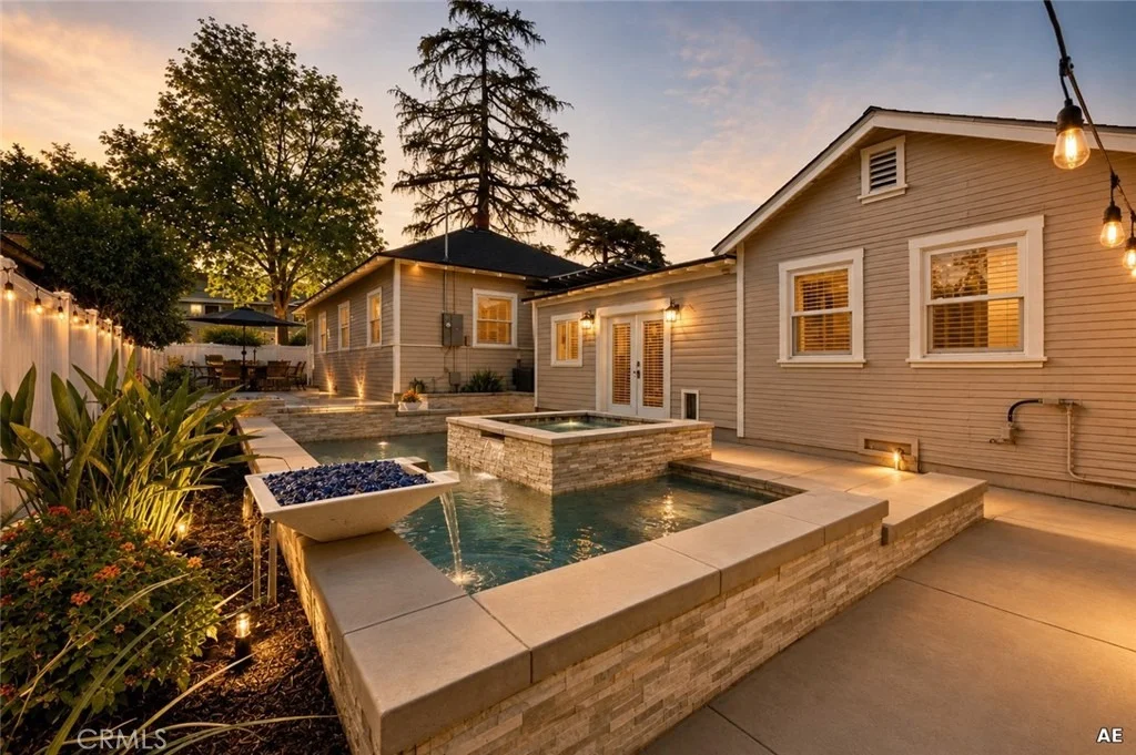 Photo of 3364 Cedar