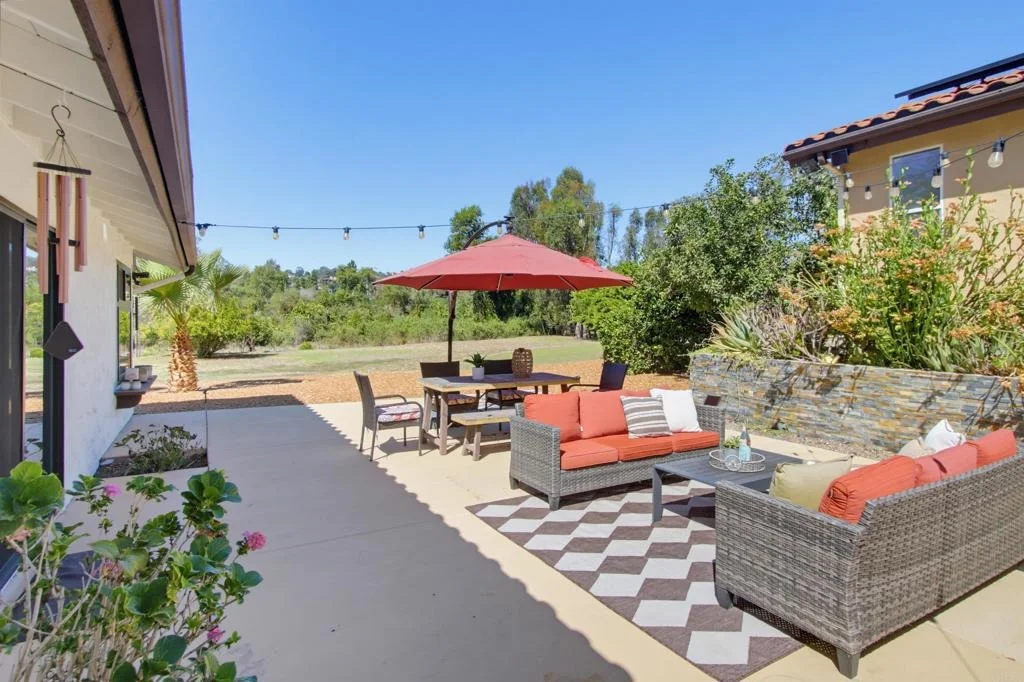 Photo of 4580 El Mirlo