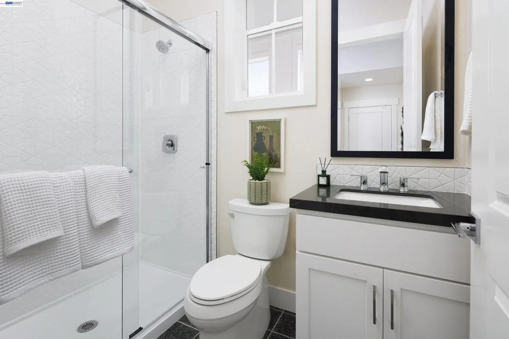 Photo of 3868 Hereford Road