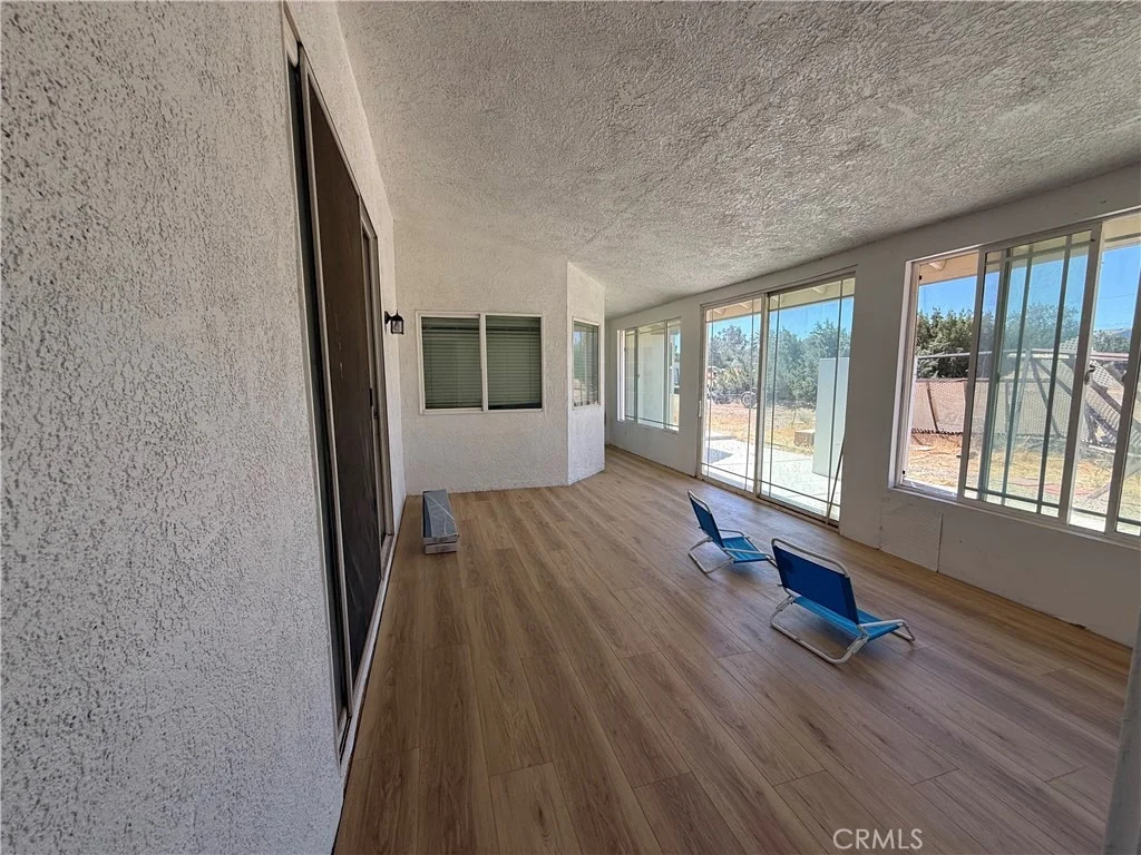 Photo of 6439 Lime