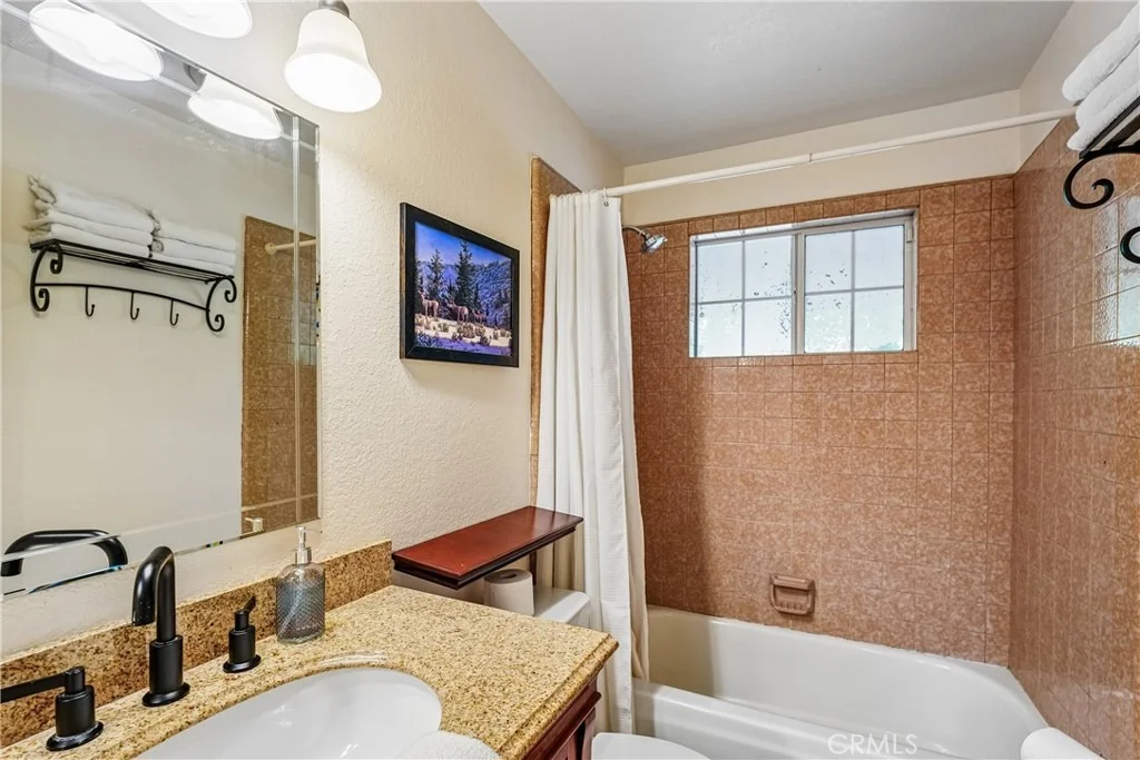 Photo of 28833 Manitoba Drive