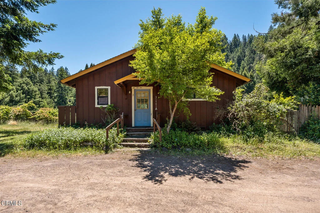Photo of 31501 Comptche Ukiah Road
