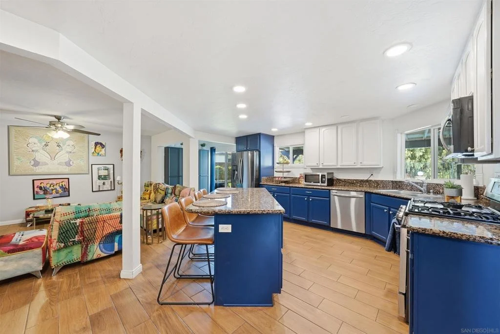Photo of 403 Horizon View Dr