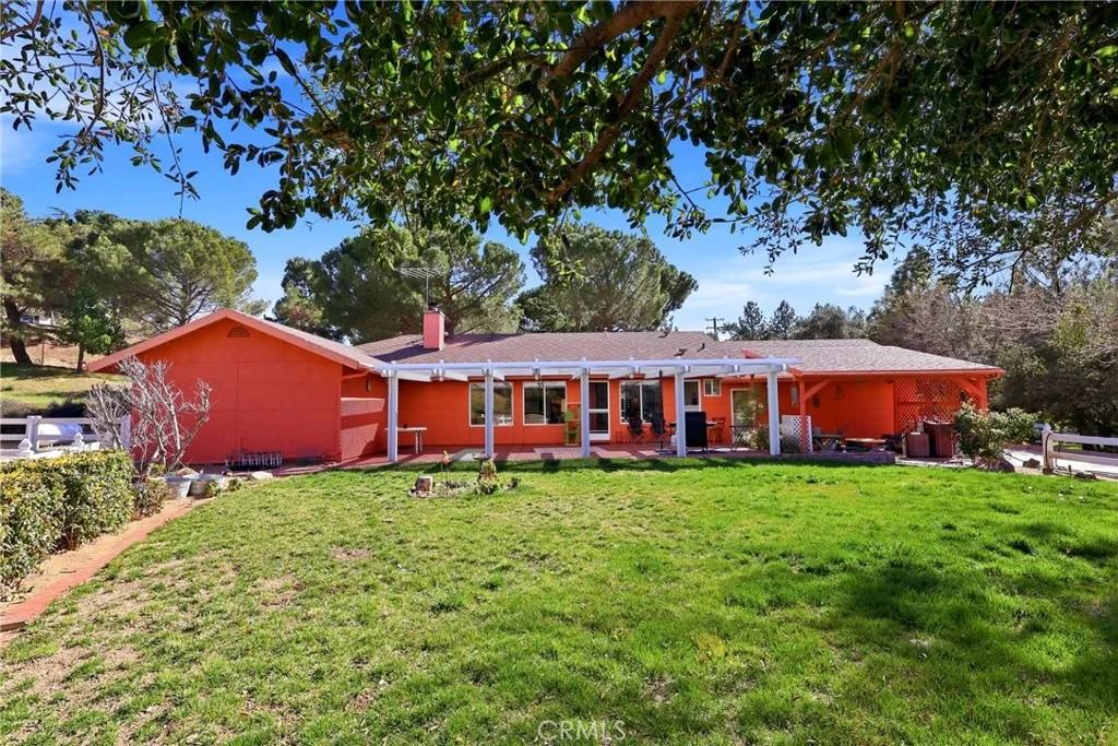 Photo of 48150 Twin Pines Rd.