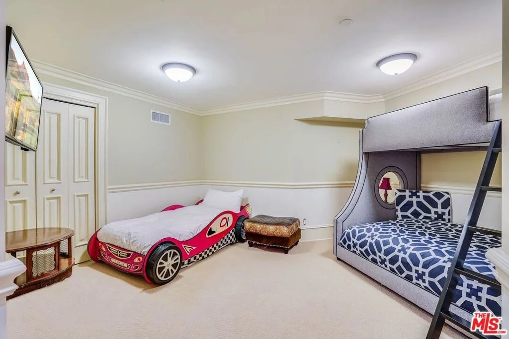 Photo of 6277 Sea Star Drive