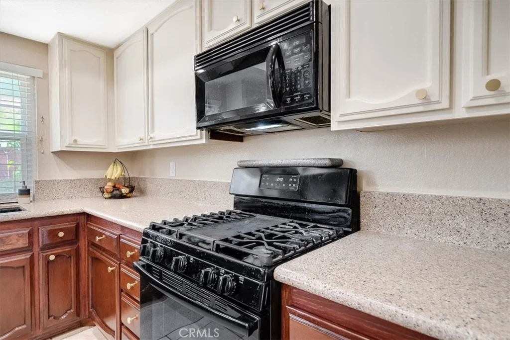 Photo of 9048 Meadowrun