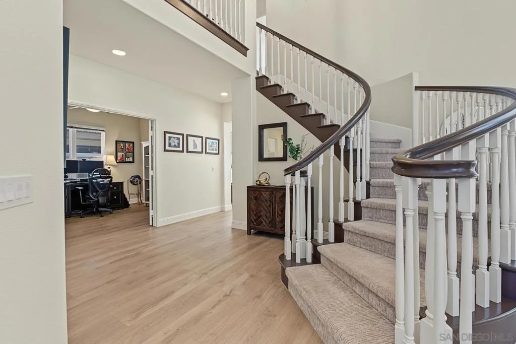 Photo of 45226 Camino Monzon
