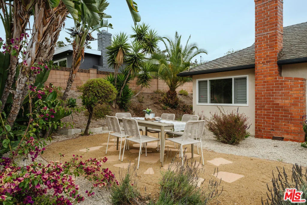 Photo of 2811 Lawndale Drive