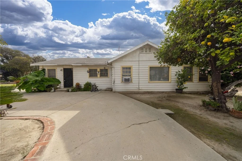 Photo of 12203 Klingerman Street