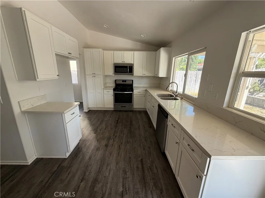 Photo of 30957 Greensboro Drive