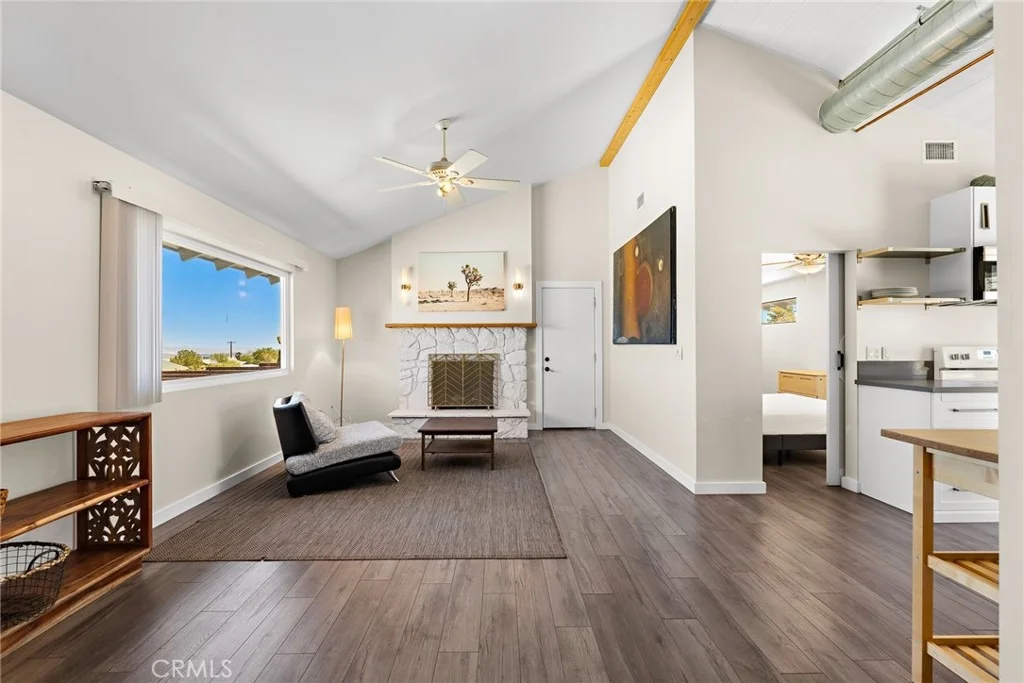Photo of 60229 La Mirada Trail