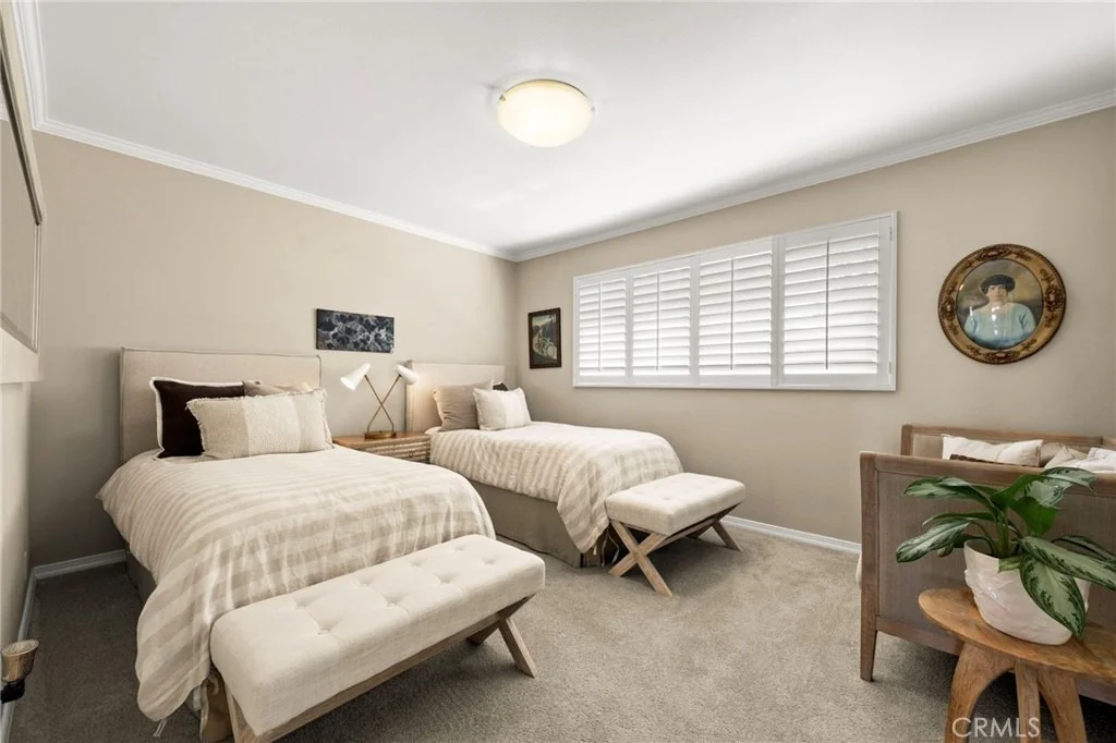 Photo of 7992 Sun Valley Way