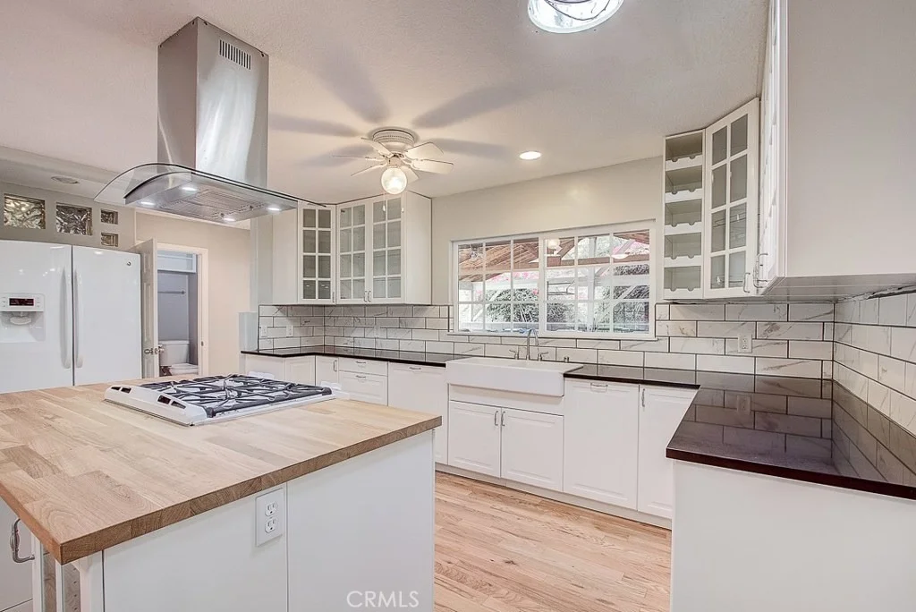 Photo of 2801 Sharp Road