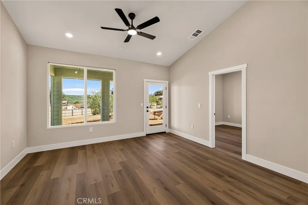 Photo of 891 Wagstaff