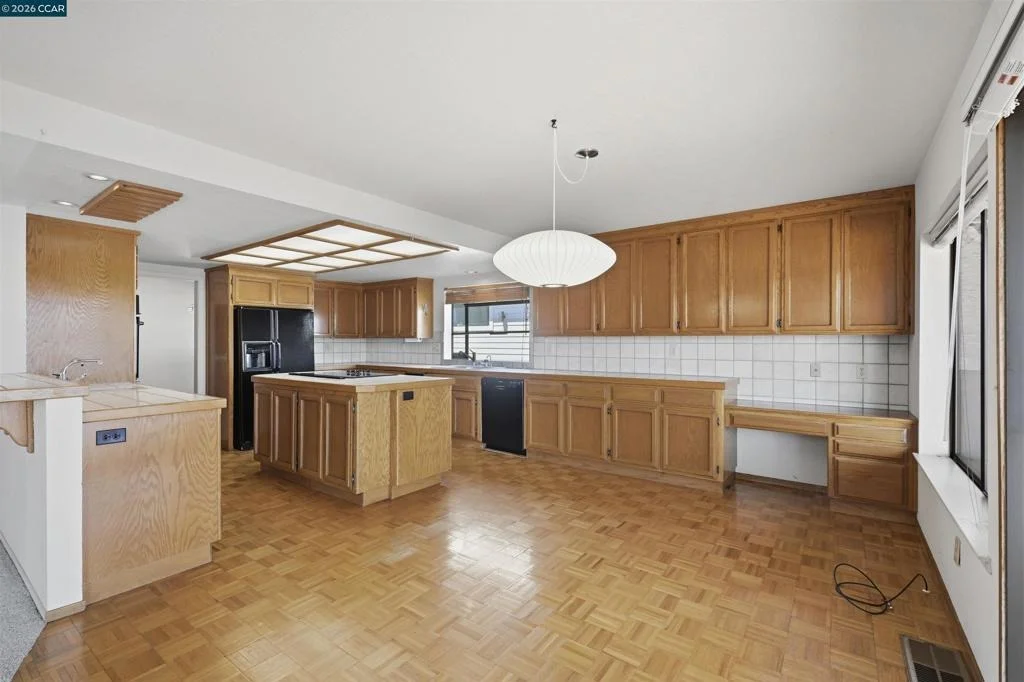 Photo of 2055 Cypress Pt