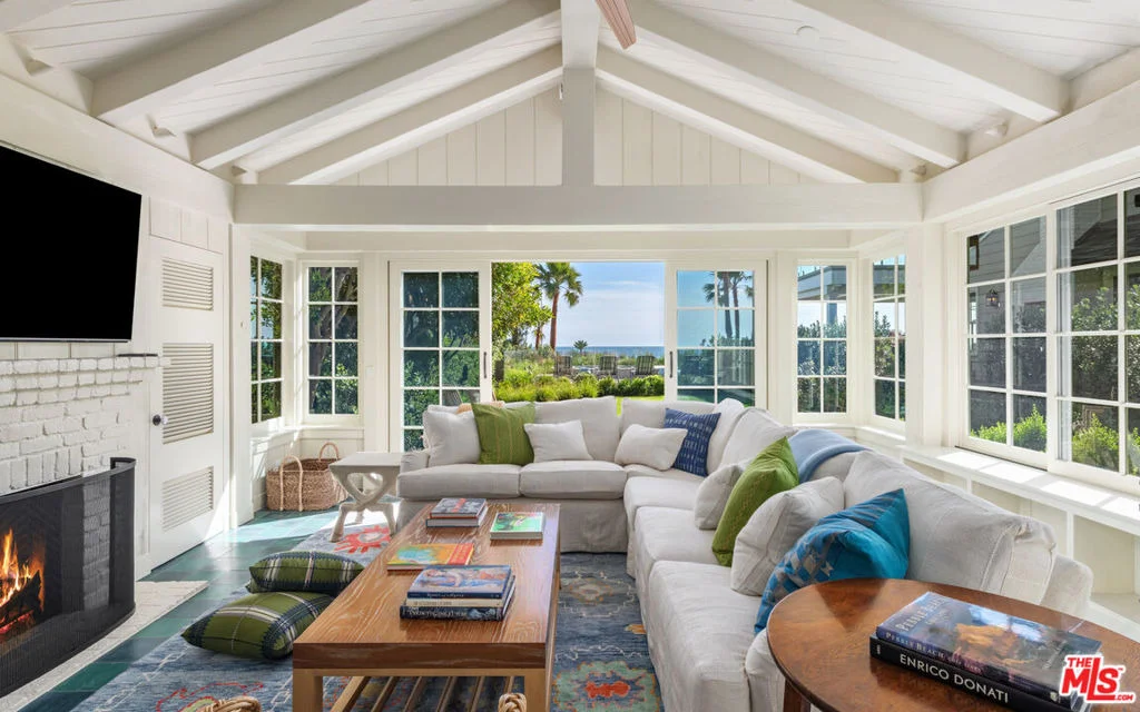 Photo of 31134 Broad Beach Road
