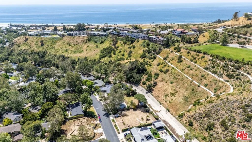 Photo of 6035 Paseo Canyon Drive