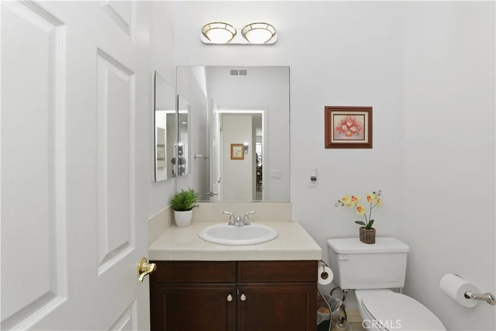 Photo of 15979 Skyridge