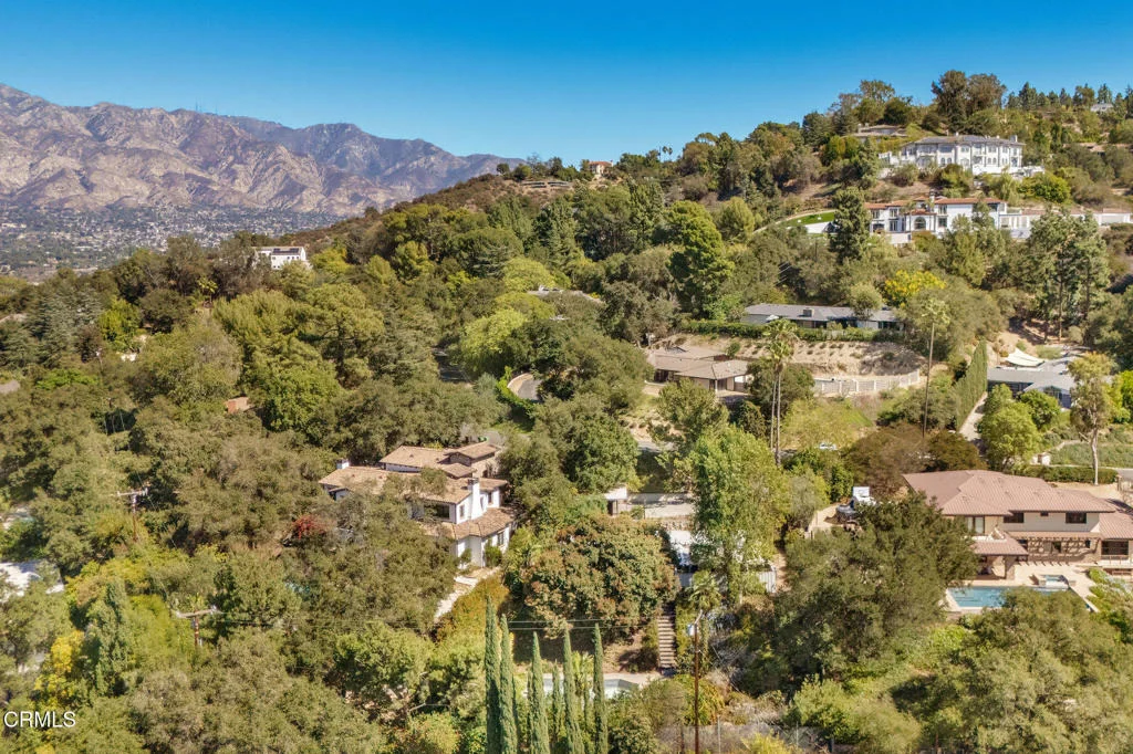 Photo of 925 Monarch Drive