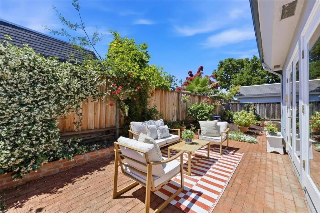 Photo of 1689 Luika Place