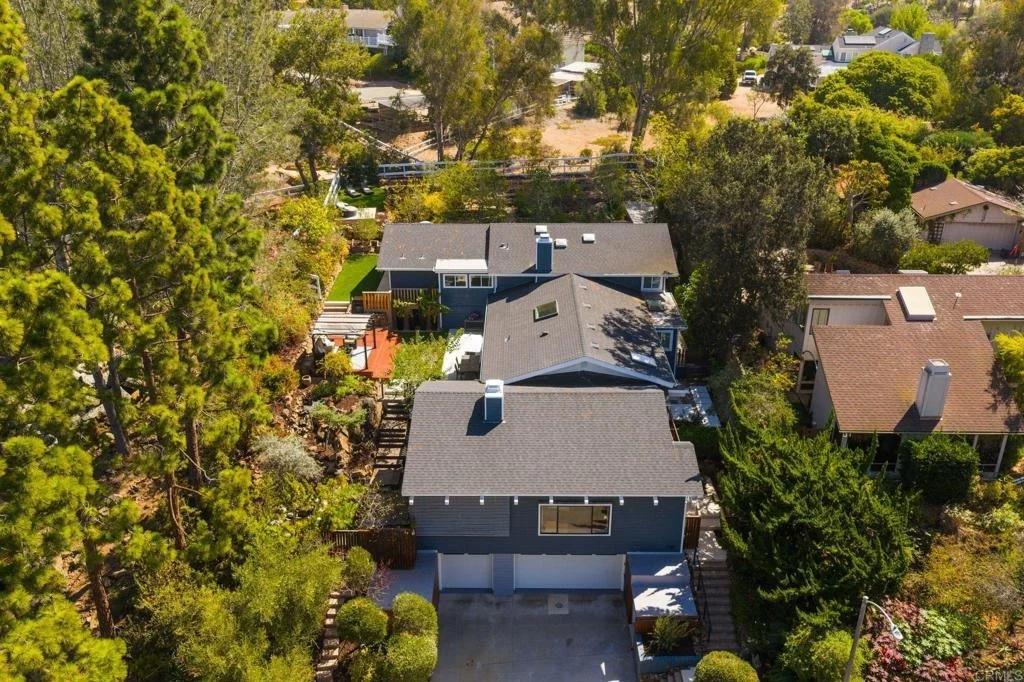 Photo of 765 Val Sereno Drive