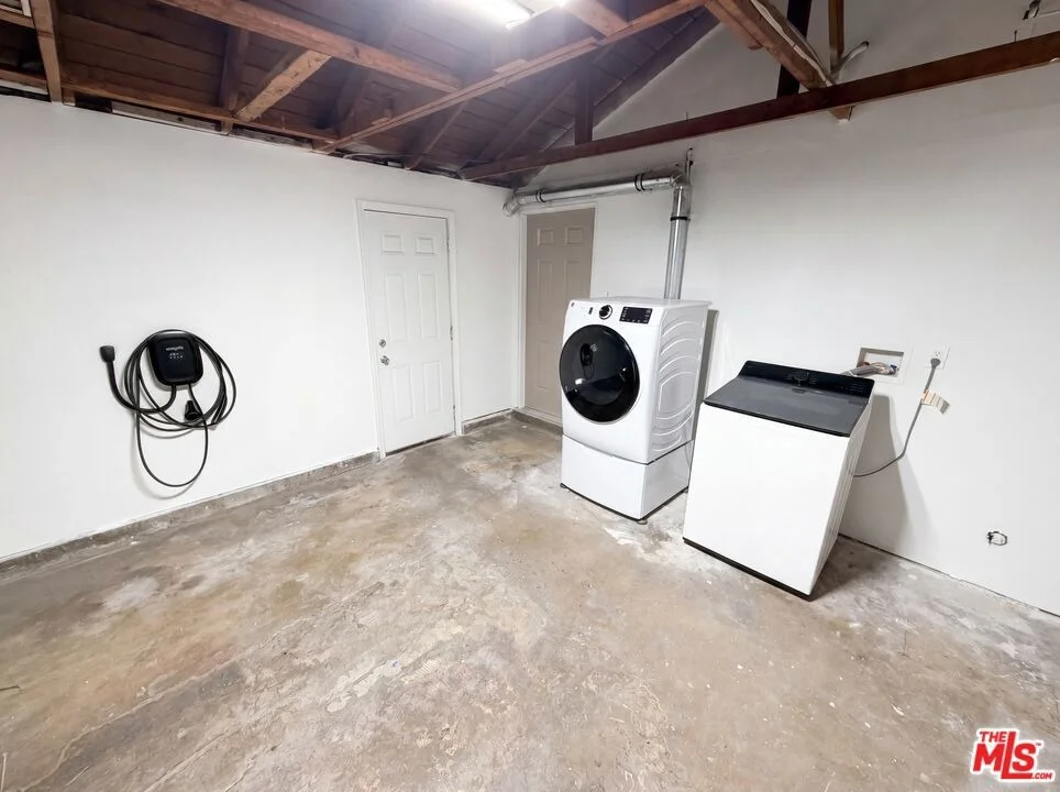 Photo of 1007 E Citrus Edge Street
