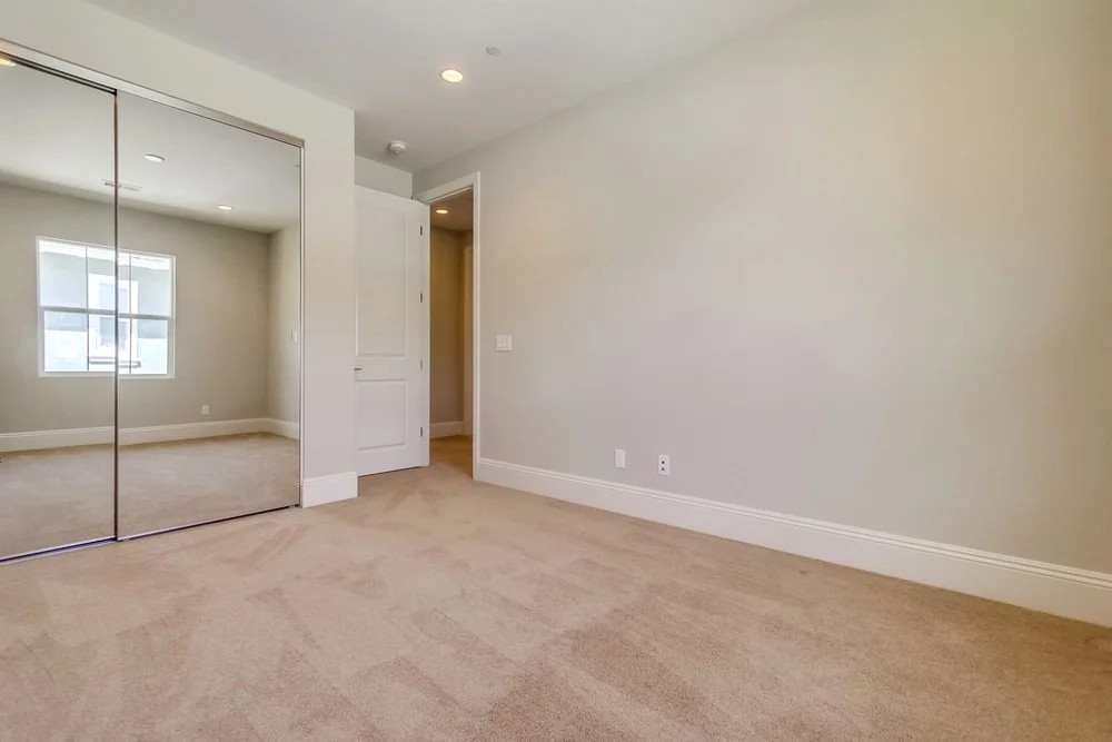 Photo of 663 Polaris Dr