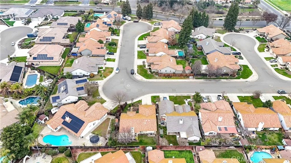 Photo of 724 Robin Drive