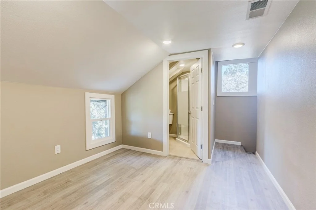 Photo of 33350 Robin Drive