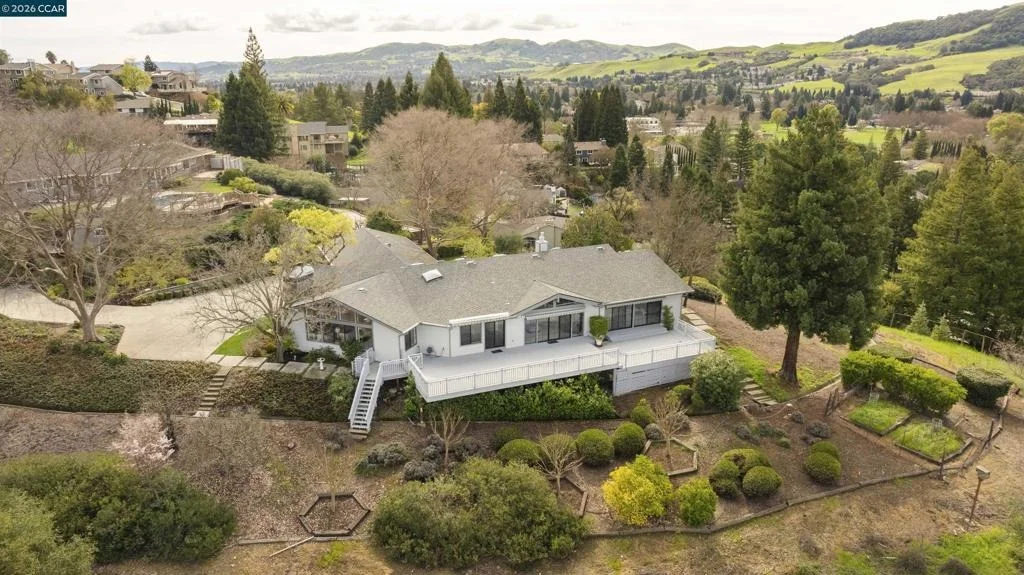 Photo of 333 Merrilee Pl