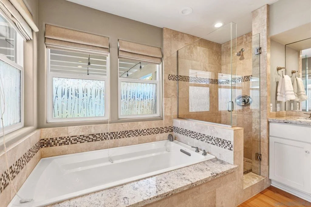 Photo of 2677 Jefferson St