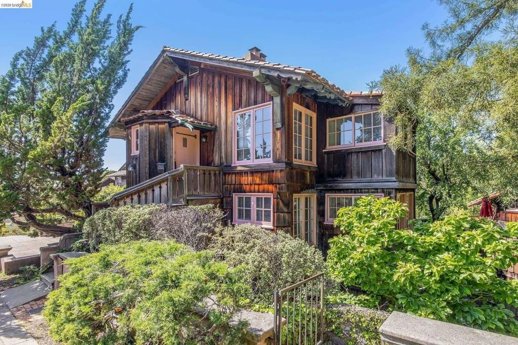 Photo of 2501 ROSE WALK
