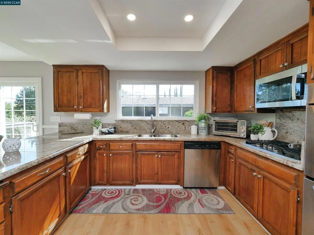 Photo of 4044 Cowell Road