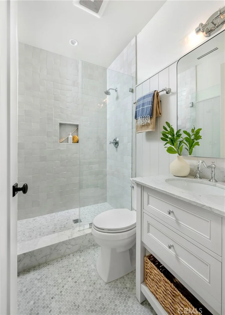 Photo of 153 Granada Avenue