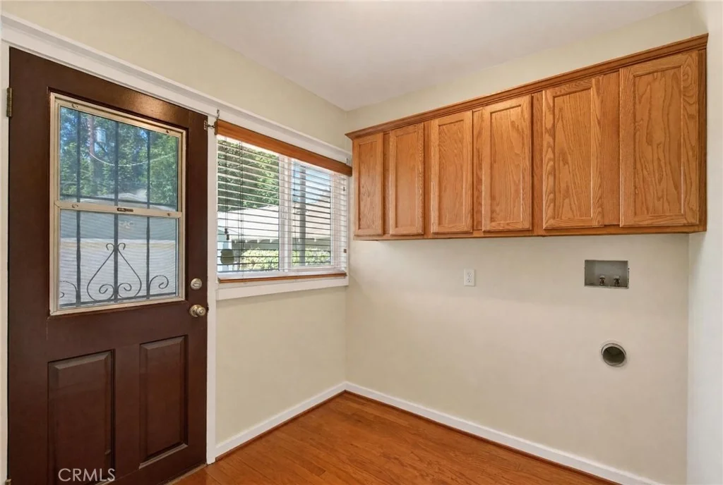 Photo of 3660 Linwood