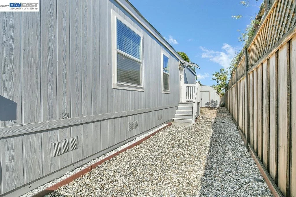 Photo of 1972 Carnation Cir