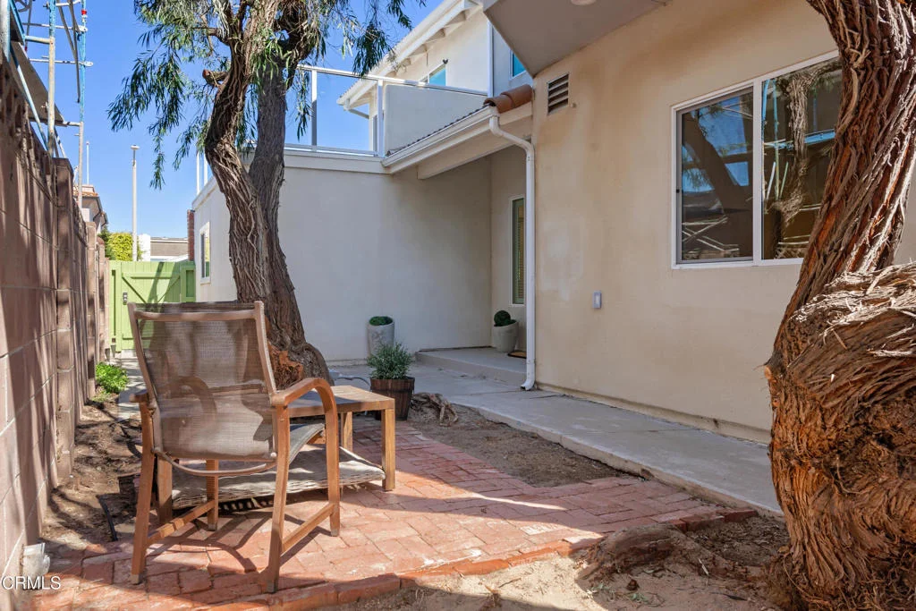 Photo of 5040 Island View Street