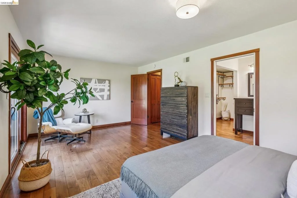 Photo of 2206 Pinehurst Court